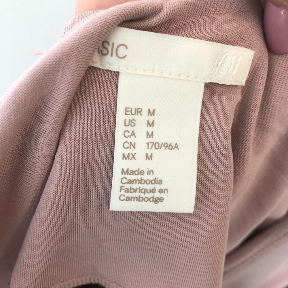 H&M Blush Dresss - Picture 3 of 3